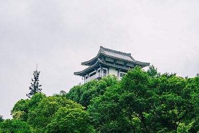 2D对战格斗游戏《HUNTER×HUNTER NEN×IMPACT》今天上市！